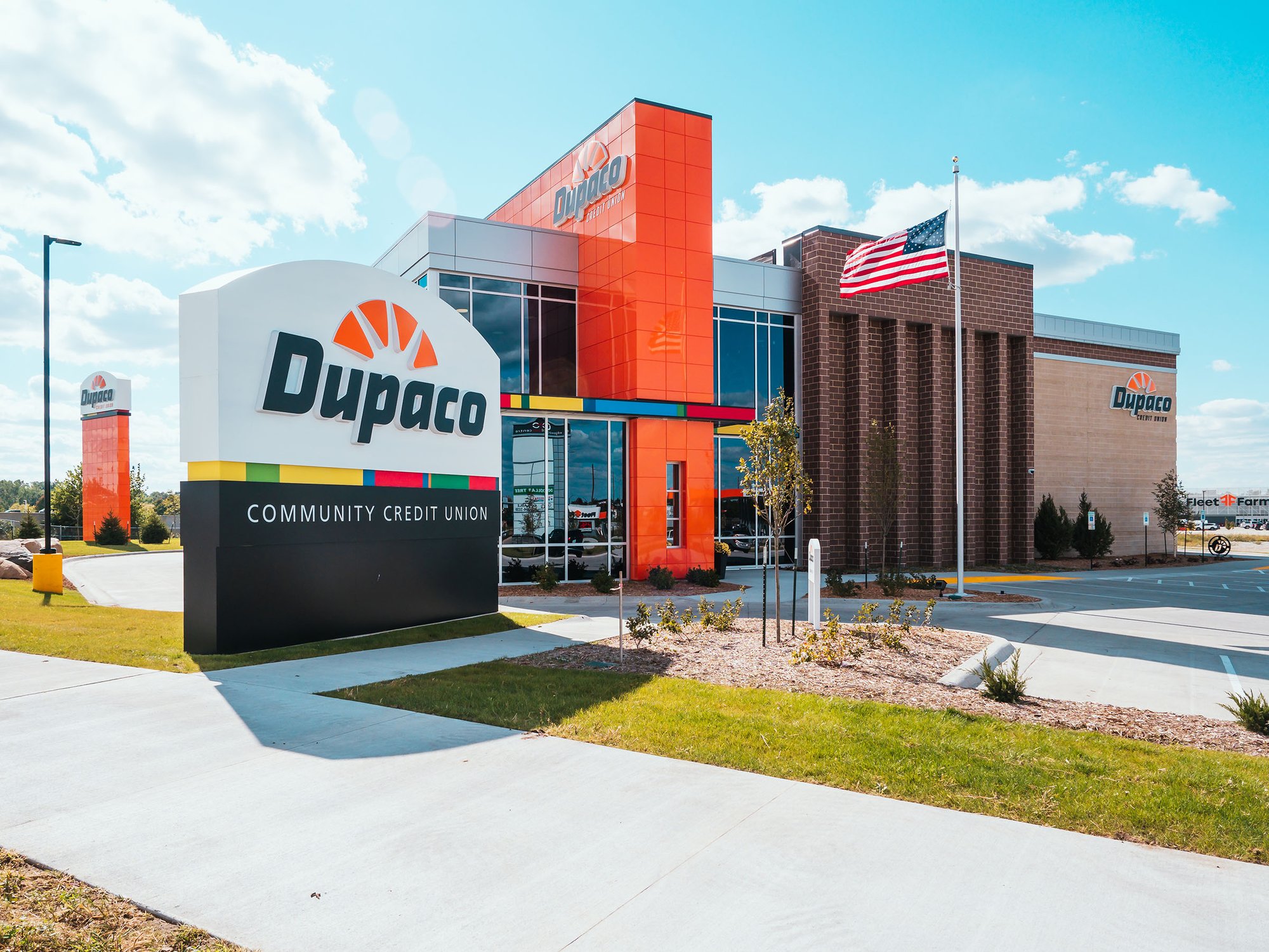 Dupaco-Edgewood-Branch-Exterior